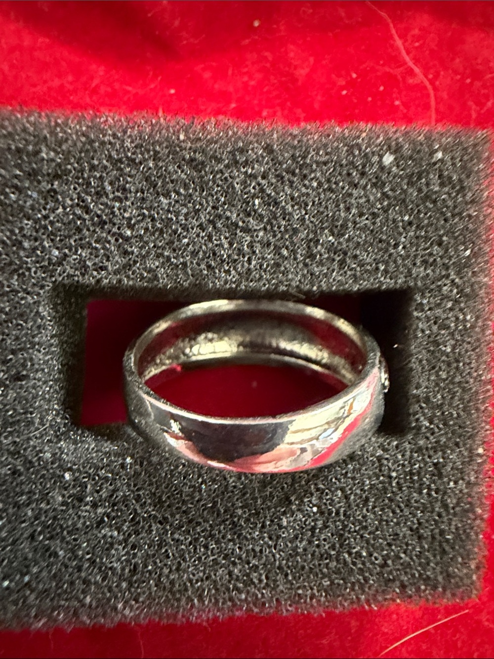 Silver Tone Floral Ring, SZ 7, (J296) - Picture 4 of 5